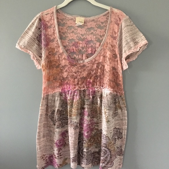 Daytrip Tops - Daytrip Pink Lace Top, Size Large